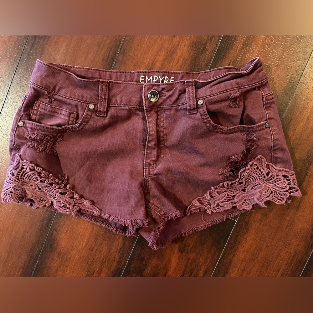 Empyre Shorts - Natasha
